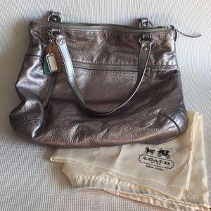 Coach leather shoulder bag purse